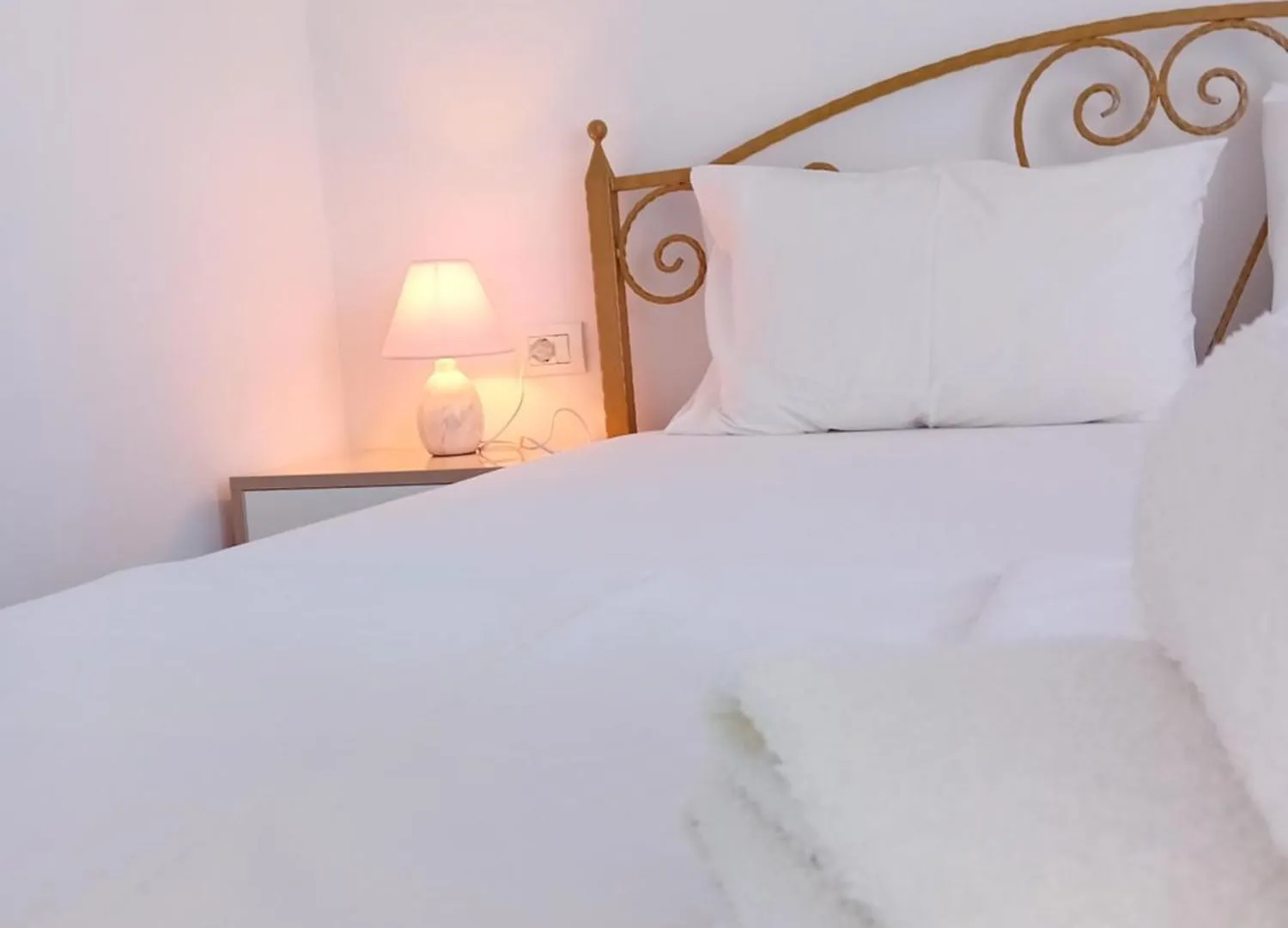 Artur Apartments Himara